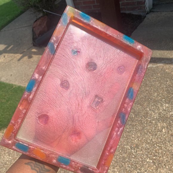 Resin Tray - Picture 2 of 3
